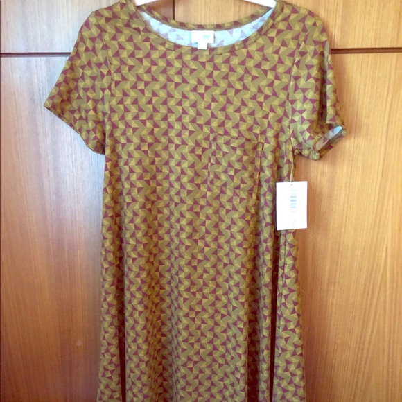 LuLaRoe Dresses & Skirts - LuLaRoe S Carly